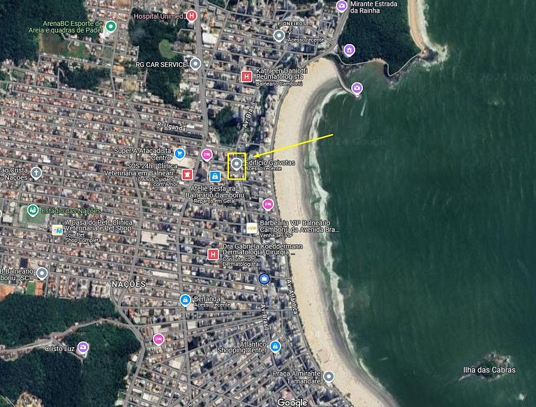 Charmoso 2 dormitórios a poucos passos da Praia em BC