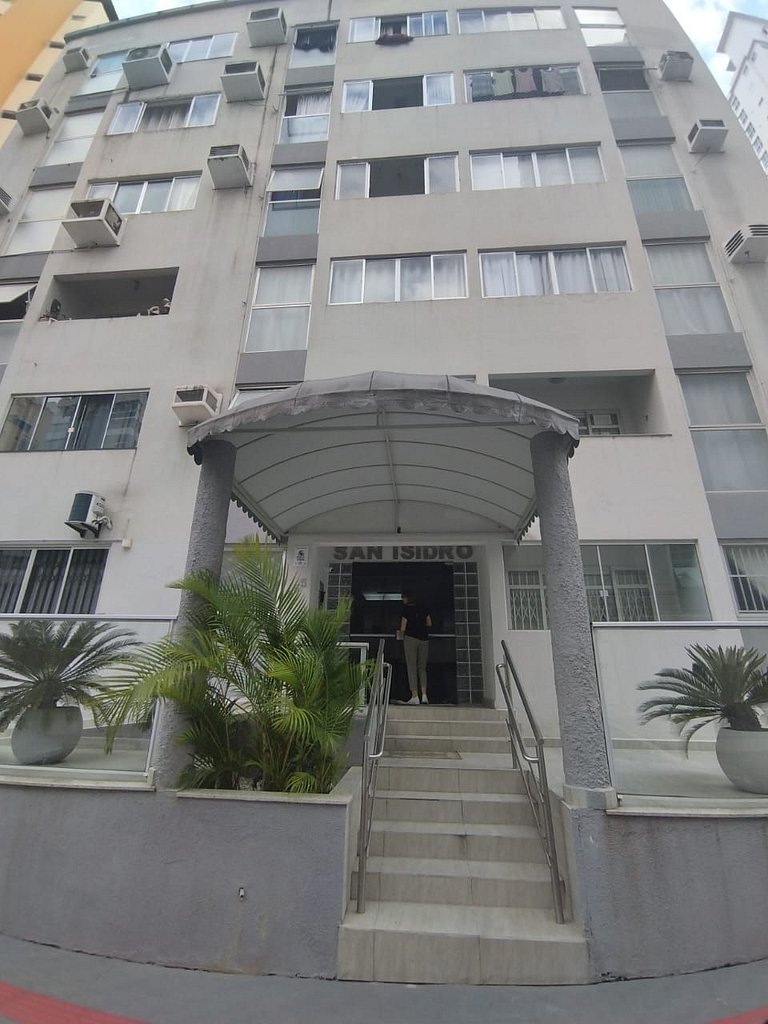 Aconchegante Apto a 300m da Praia de BC - Ed San Isidro!