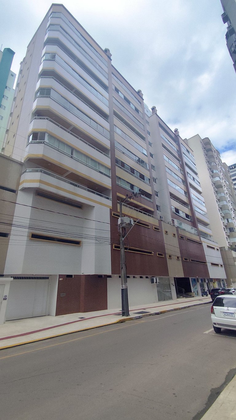 Sua Melhor escolha: conforto e churrasqueira em BC !