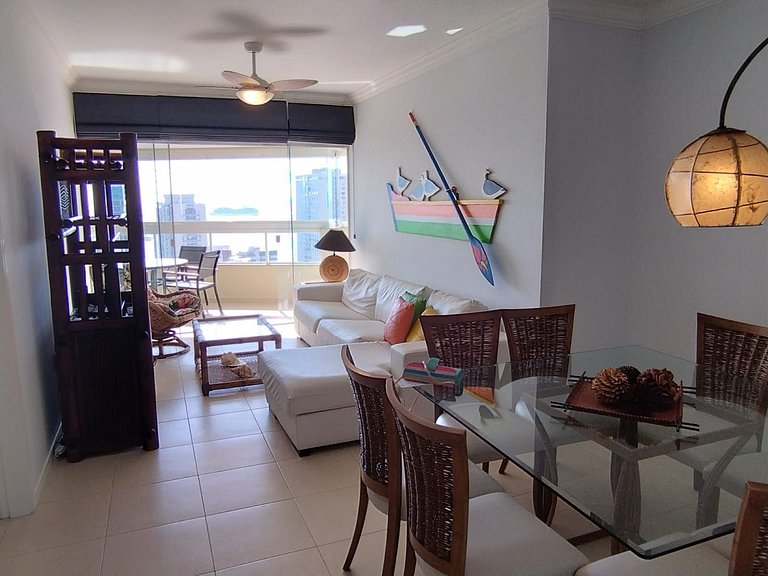 Encanto nas Alturas: Acomode-se no Elegante AP1904 em BC