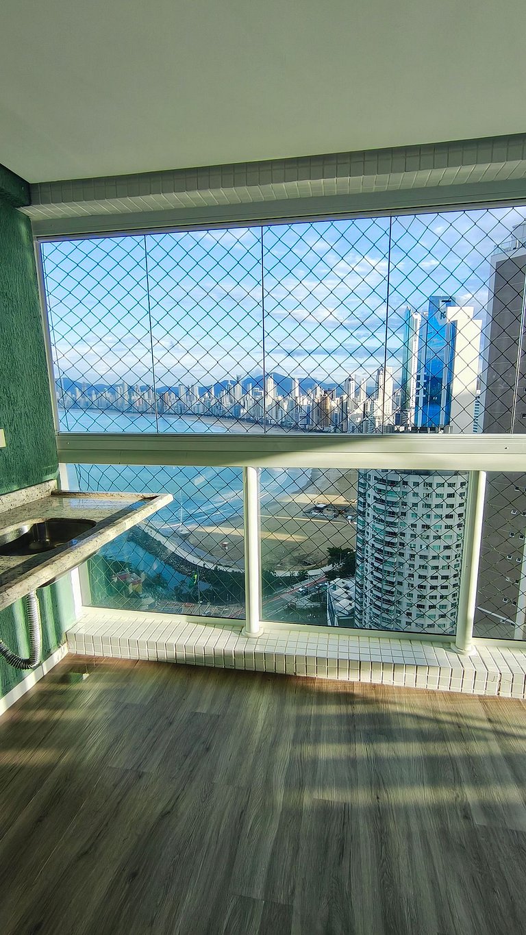 Desperte com vista de cinema |AP2604| Ed Terraços da Rainha