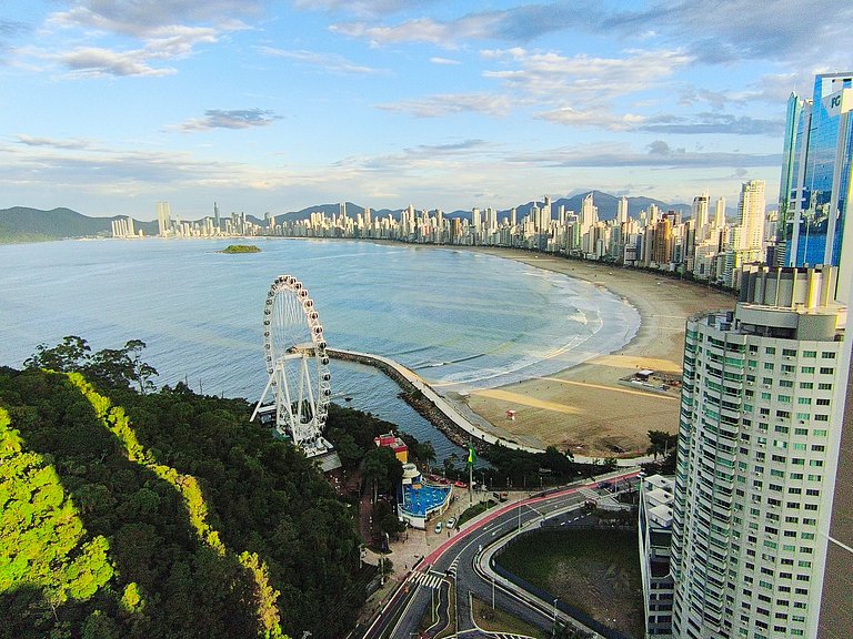 Desperte com vista de cinema |AP2604| Ed Terraços da Rainha