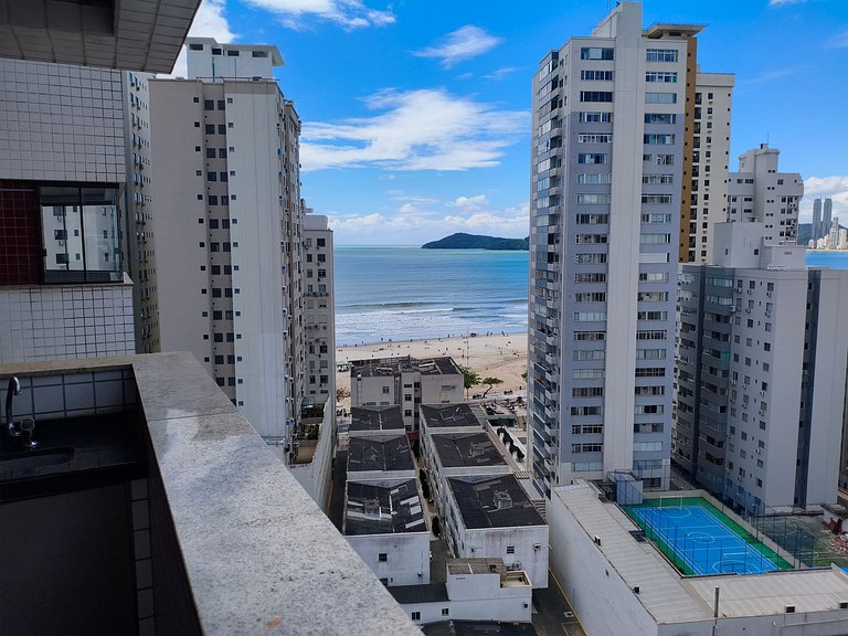 Conforto e vista mar em cada amanhecer! Columbus 103