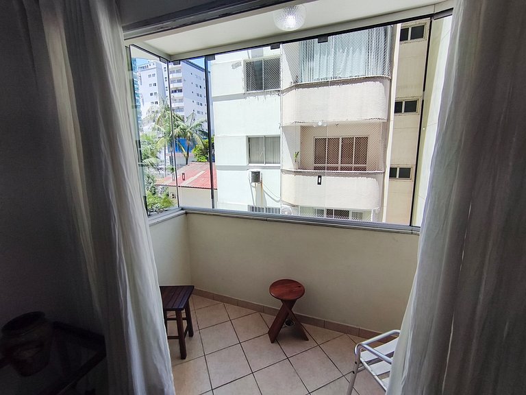 01 dorm BC - Praticidade e boa localização - Cambará