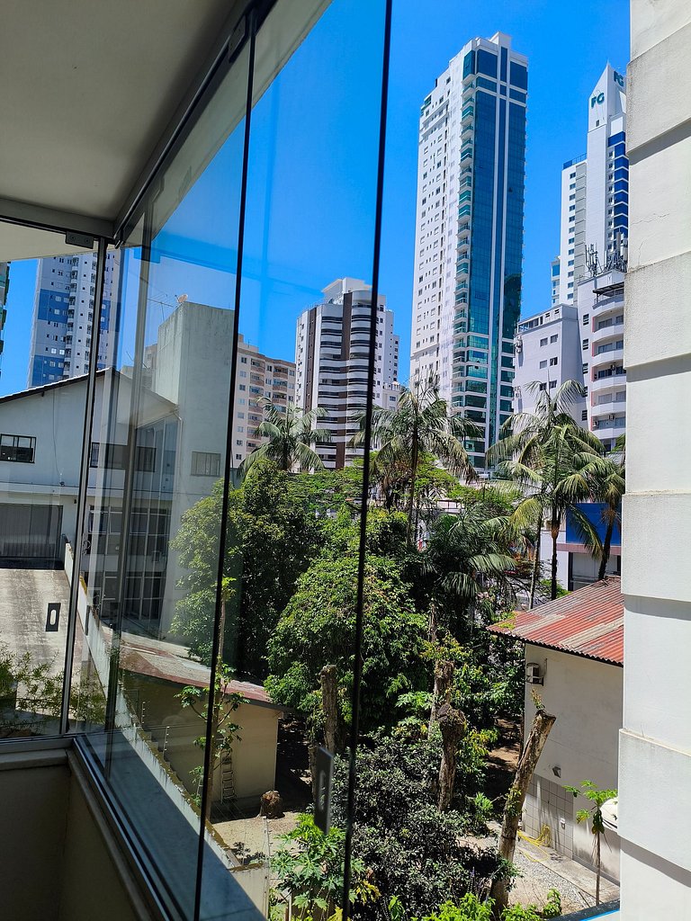 01 dorm BC - Praticidade e boa localização - Cambará