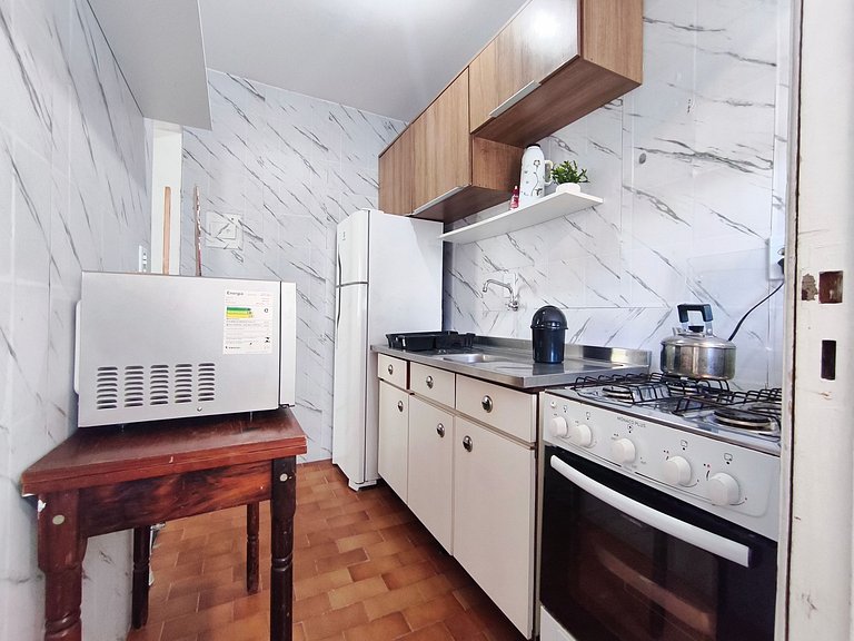 01 dorm BC - Praticidade e boa localização - Cambará