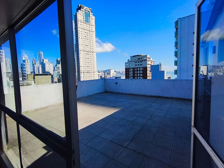 Cobertura duplex c/ terraço e churrasqueira em BC