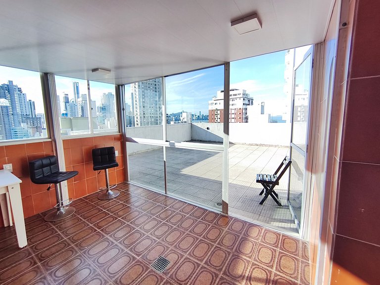 Cobertura duplex c/ terraço e churrasqueira em BC