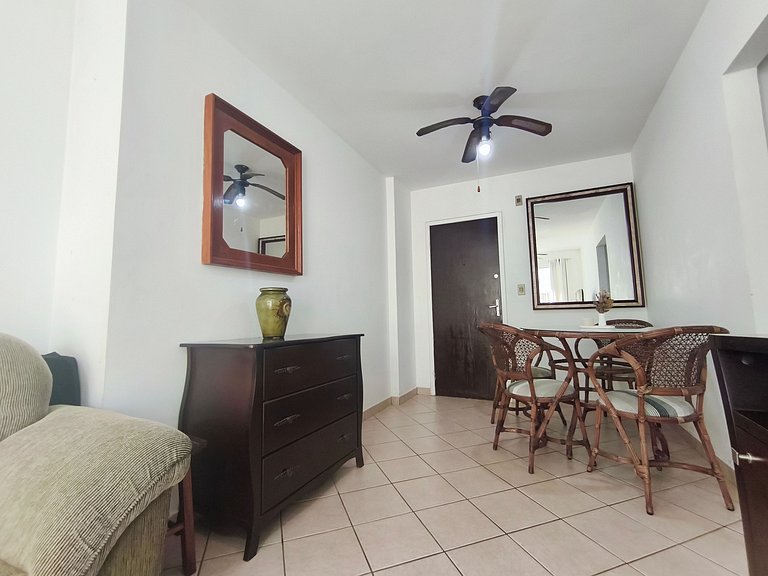 01 dorm BC - Praticidade e boa localização - Cambará