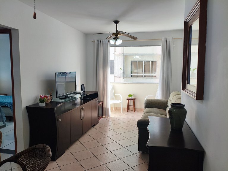 01 dorm BC - Praticidade e boa localização - Cambará