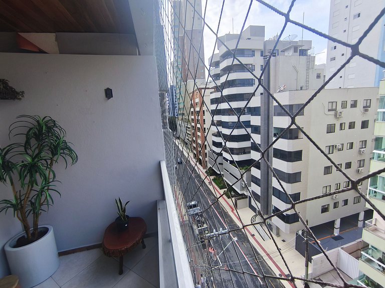 Conforto no Centro de BC | Sacada + 2 Quartos