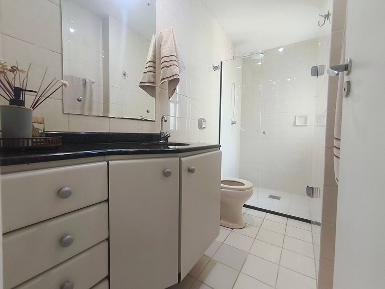 Conforto no Centro de BC | Sacada + 2 Quartos