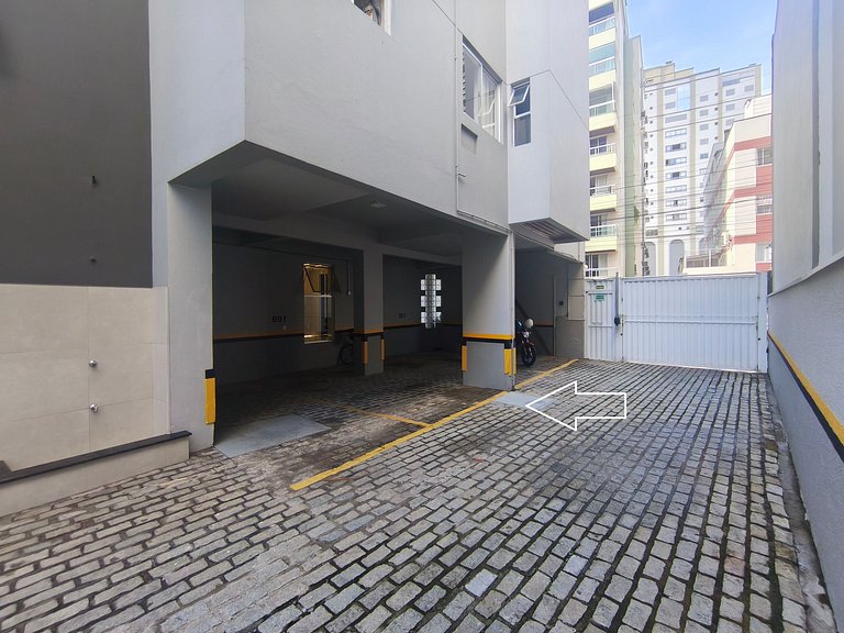 Conforto no Centro de BC | Sacada + 2 Quartos