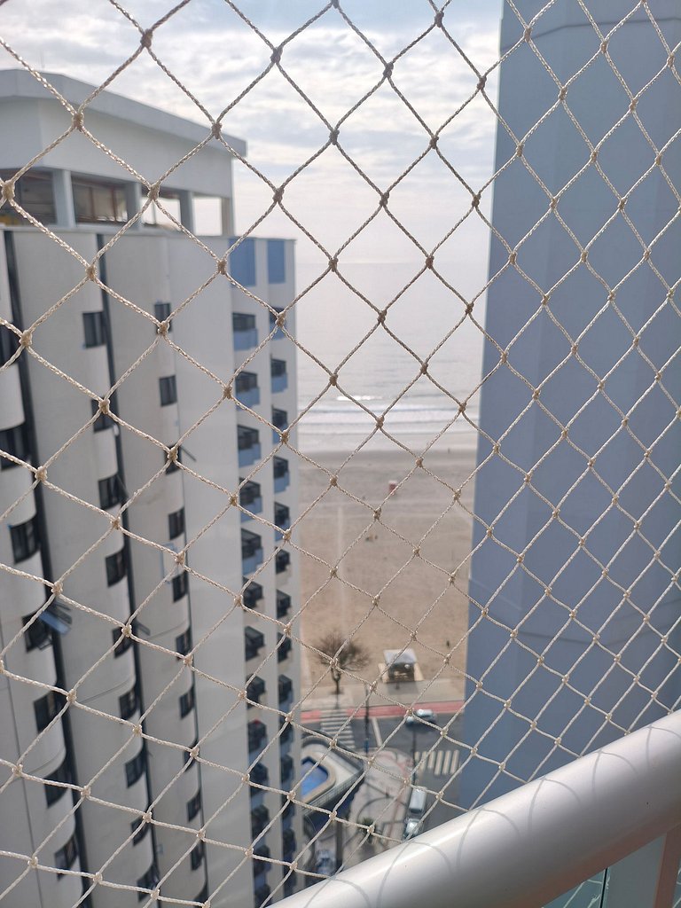 VISTA MAR alto e central a metros da praia
